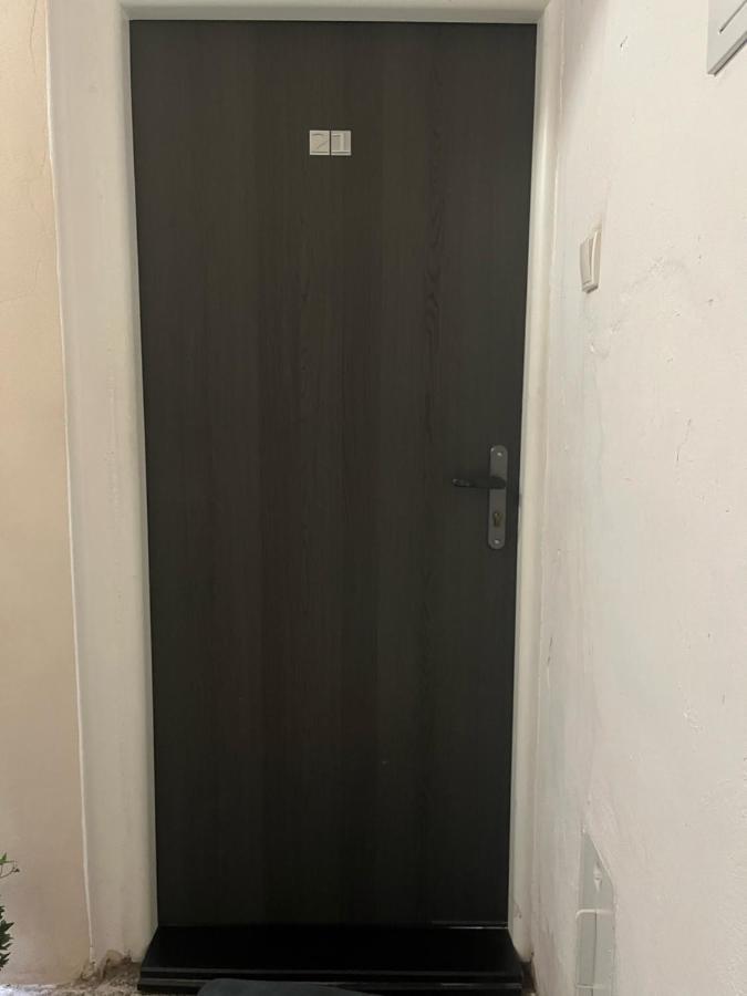 Apartman V Rodinnem Dome Jaroměř المظهر الخارجي الصورة