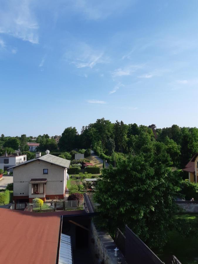 Apartman V Rodinnem Dome Jaroměř المظهر الخارجي الصورة